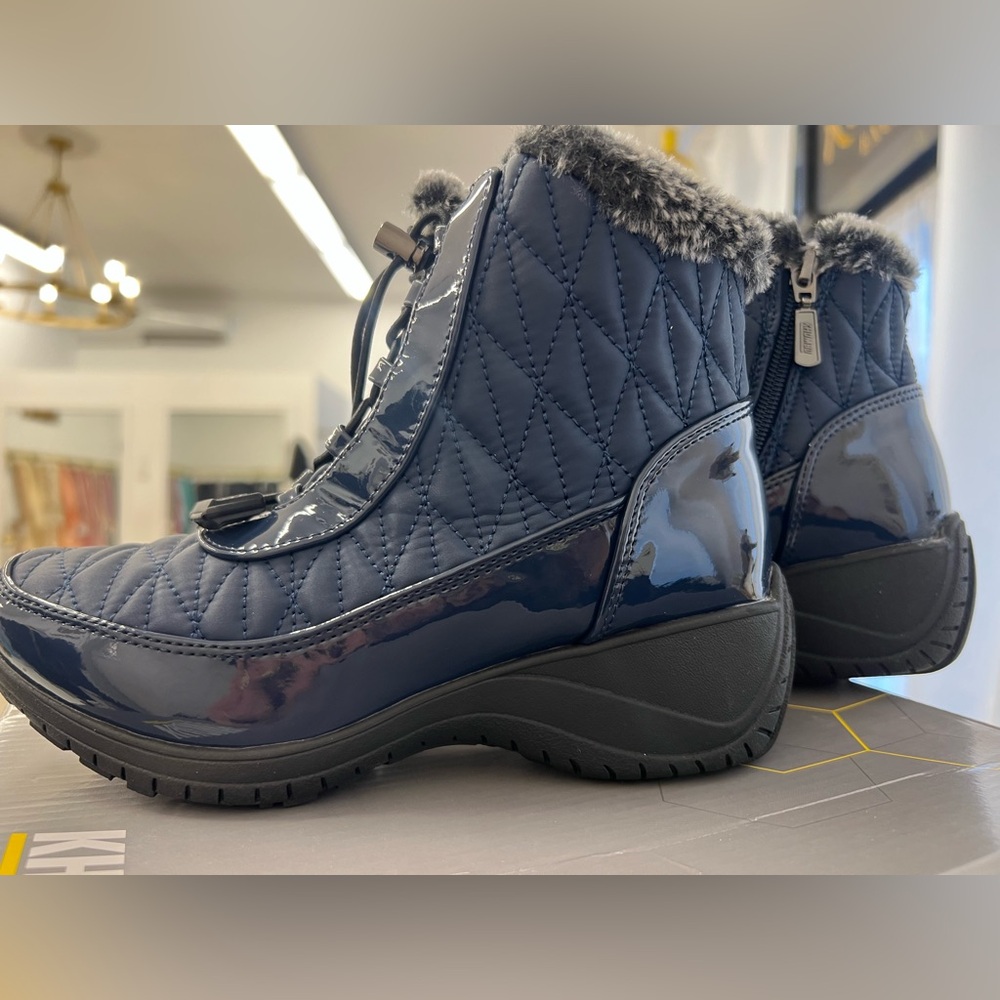 Khombu Quilted Winter Boots - Dark Blue